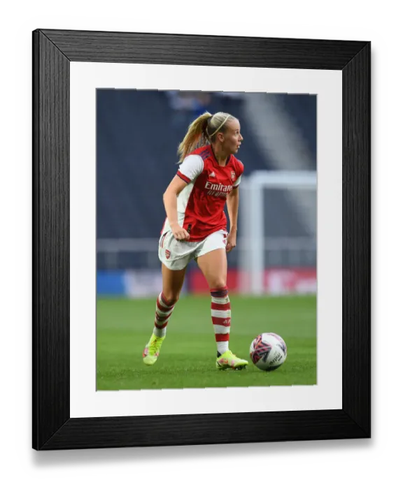Framed Print : Mead vs. Tottenham: Intense Rivalry Clashes in Arsenal's Women's Football Showdown