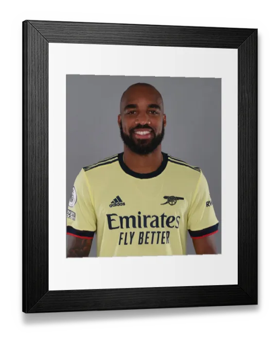 Framed Print : Alexis Lacazette Kicks Off Arsenal's 2021-22 Season at London Colney Training Ground