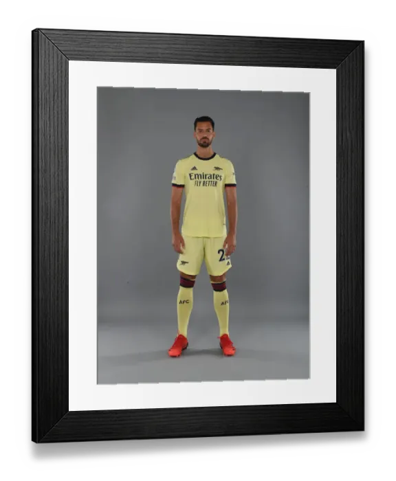 Framed Print : Arsenal's Pablo Mari Kicks Off 2021-22 Season at London Colney