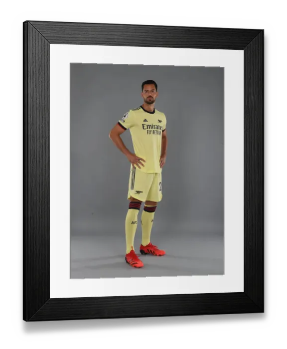 Framed Print : Arsenal's Pablo Mari Prepares for 2021-22 Season Kick-Off at London Colney Framed Print : Arsenal's Pablo Mari Prepares for 2021-22 Season Kick-Off at London Colney