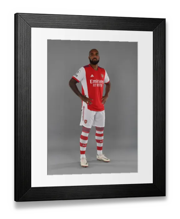Framed Print : Alexis Lacazette Kicks Off New Arsenal Season with Training Session