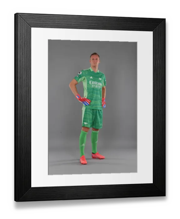 Framed Print : Arsenal's Bernd Leno Kick-Starts 2021-22 Season at London Colney Framed Print : Arsenal's Bernd Leno Kick-Starts 2021-22 Season at London Colney