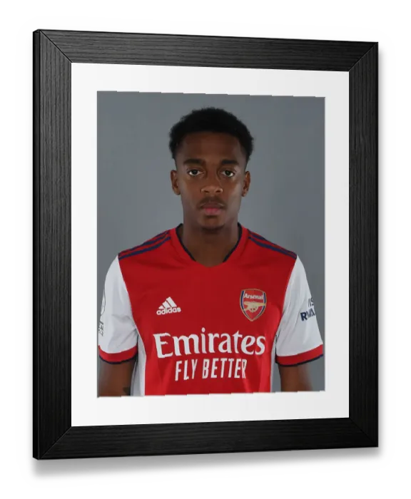Framed Print : Arsenal's Joe Willock Kicks Off New Season Training Framed Print : Arsenal's Joe Willock Kicks Off New Season Training