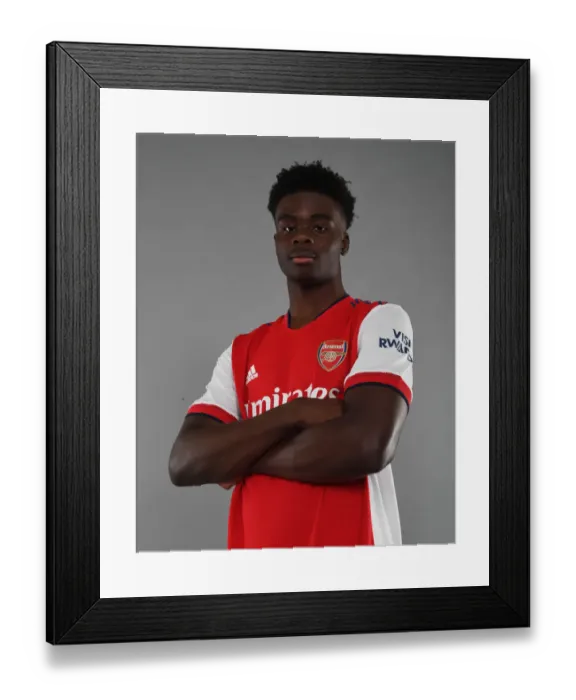Framed Print : Bukayo Saka Kicks Off Arsenal's 2021-22 Season: Arsenal FC Training Session Framed Print : Bukayo Saka Kicks Off Arsenal's 2021-22 Season: Arsenal FC Training Session