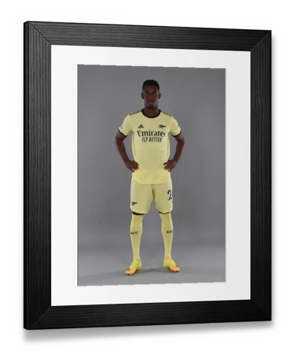 Framed Print : Arsenal First Team 2021-22: Flo Balogun Kick-Starts New Season at London Colney Framed Print : Arsenal First Team 2021-22: Flo Balogun Kick-Starts New Season at London Colney