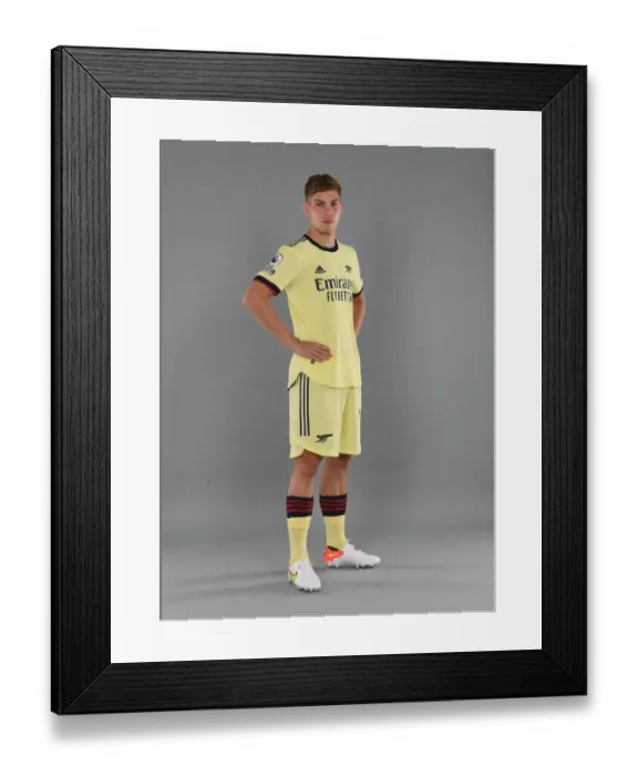 Framed Print : Emile Smith Rowe Kicks Off Arsenal's 2021-22 Season at London Colney Training Ground