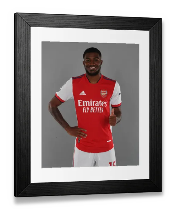 Framed Print : Arsenal Football Club: 2021-22 Season Kick-Off Training - Ainsley Maitland-Niles in Action