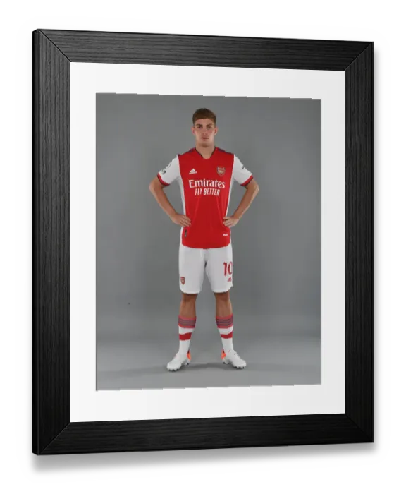 Framed Print : Emile Smith Rowe Kicks Off Arsenal's 2021-22 Season at Training Ground