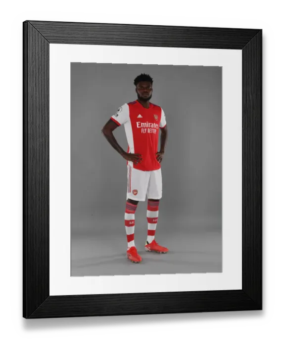 Framed Print : Arsenal FC: 2021-22 Team Photocall - Thomas Partey