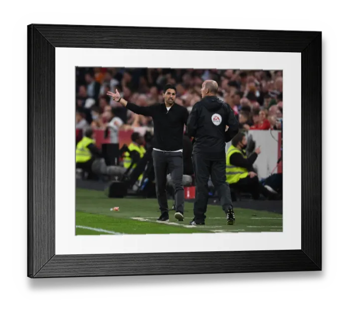 Framed Print : Mikel Arteta Guides Arsenal in Brentford Premier League Clash (2021-22)