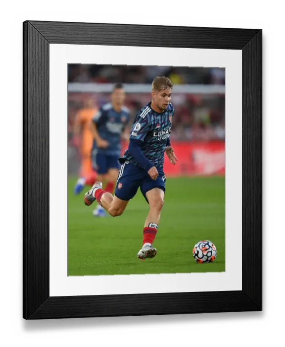 Framed Print : Emile Smith Rowe's Breakout Performance: Arsenal Triumphs Over Brentford in 2021-22 Premier League Framed Print : Emile Smith Rowe's Breakout Performance: Arsenal Triumphs Over Brentford in 2021-22 Premier League