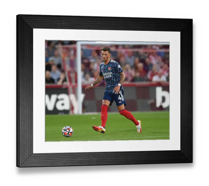 Framed Print : Arsenal's Ben White in Action against Brentford in 2021-22 Premier League Framed Print : Arsenal's Ben White in Action against Brentford in 2021-22 Premier League