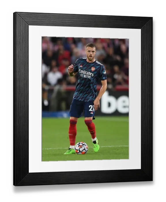 Framed Print : Calum Chambers in Action: Brentford vs Arsenal, Premier League 2021-22