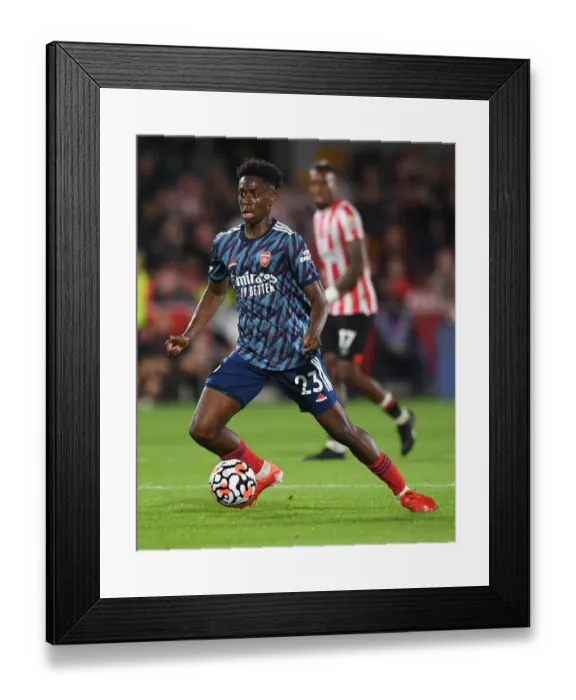 Framed Print : Arsenal's Albert Sambi Lokonga in Action against Brentford in 2021-22 Premier League