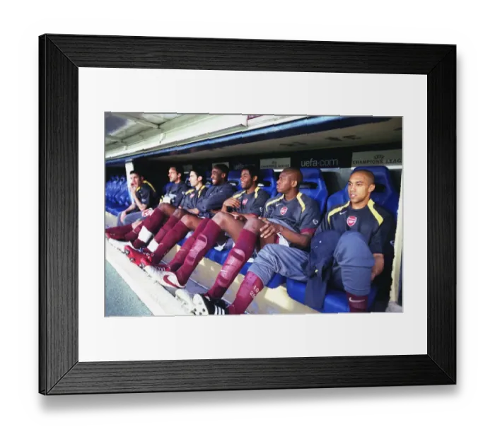 Framed Print : The Arsenal bench before the match. Villarreal 0: 0 Arsenal Framed Print : The Arsenal bench before the match. Villarreal 0: 0 Arsenal