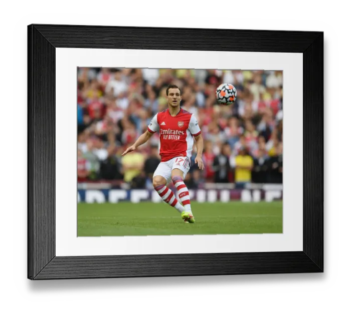Framed Print : Arsenal vs. Chelsea Clash: Premier League 2021-22 - Battle at the Emirates
