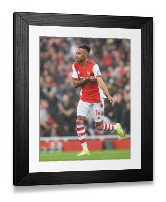 Framed Print : Arsenal's Aubameyang Clashes with Chelsea in Intense 2021-22 Premier League Battle