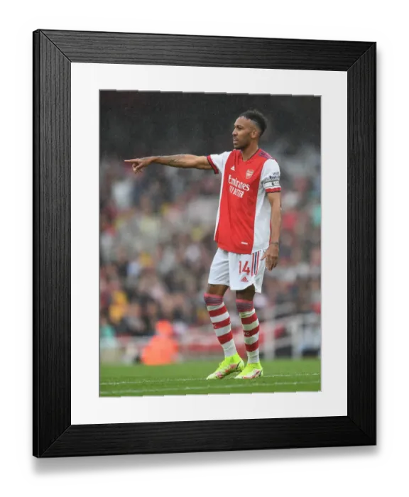 Framed Print : Arsenal's Aubameyang Faces Off Against Chelsea in 2021-22 Premier League Clash