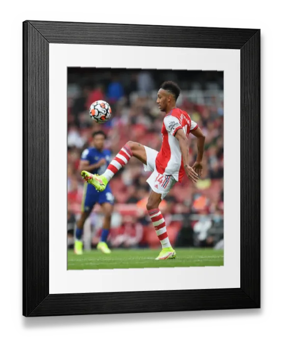 Framed Print : Arsenal vs. Chelsea Showdown: Aubameyang Faces Off in 2021-22 Premier League Clash