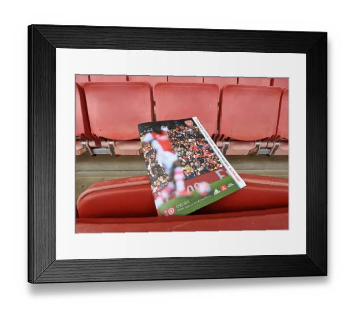 Framed Print : Arsenal vs. Chelsea: 2021-22 Premier League Clash at Emirates Stadium