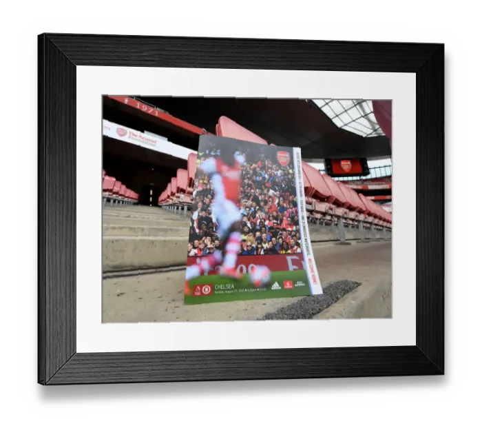Framed Print : Arsenal vs. Chelsea: Premier League Showdown at Emirates Stadium