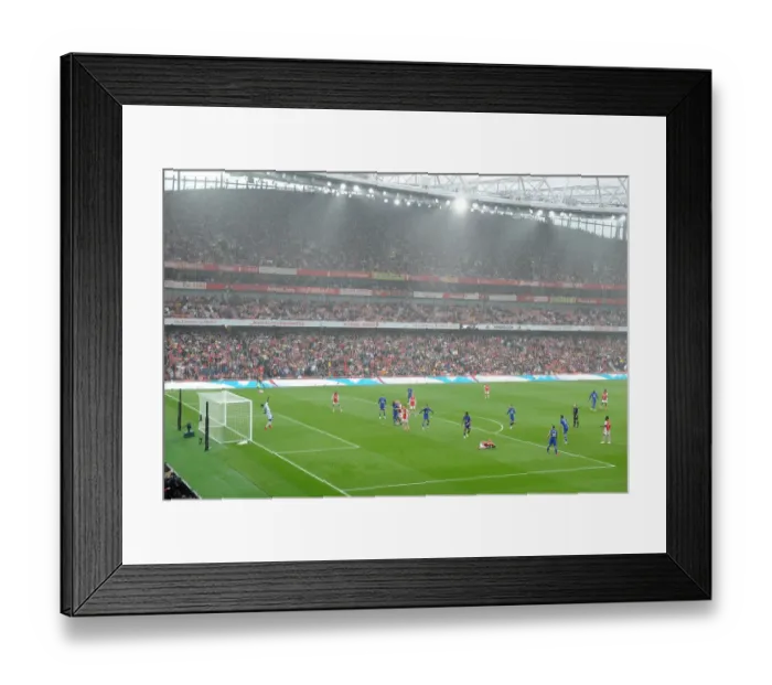 Framed Print : Clash at the Emirates: Saka's Thwarted Effort vs. Mendy's Save - Arsenal vs. Chelsea, 2021-22 Premier League