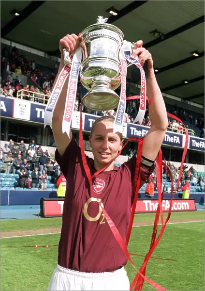 Faye White (Arsenal) with the FA Cup Trophy