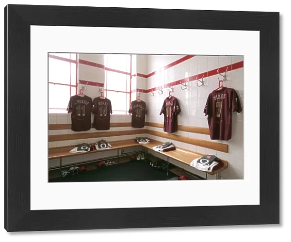 The Arsenal changing room. Arsenal 2: 0 Newcastle United. FA Premier League