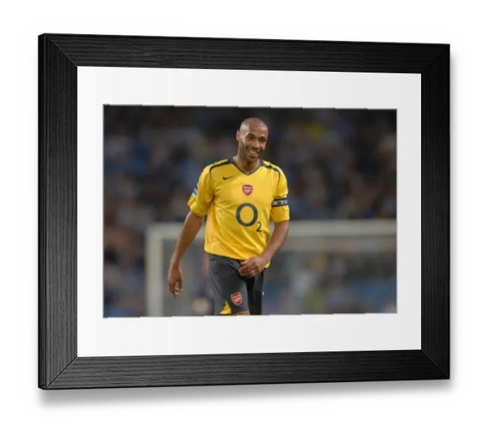 Framed Print : Arsenal's Glory: 3-1 Victory Over Manchester City at the Etihad Stadium, 2006