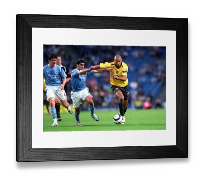 Framed Print : Thierry Henry (Arsenal) Claudio Reyna (Man City). Manchester City 1: 3 Arsenal