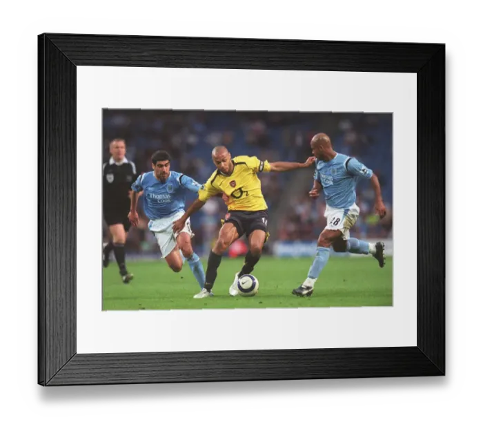 Framed Print : Arsenal's Triumph: 3-1 FA Premiership Victory over Manchester City, 2006 Framed Print : Arsenal's Triumph: 3-1 FA Premiership Victory over Manchester City, 2006