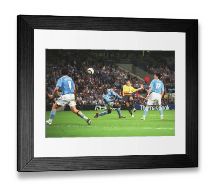 Framed Print : Arsenal's Victory: Manchester City 1-3 Framed Print : Arsenal's Victory: Manchester City 1-3