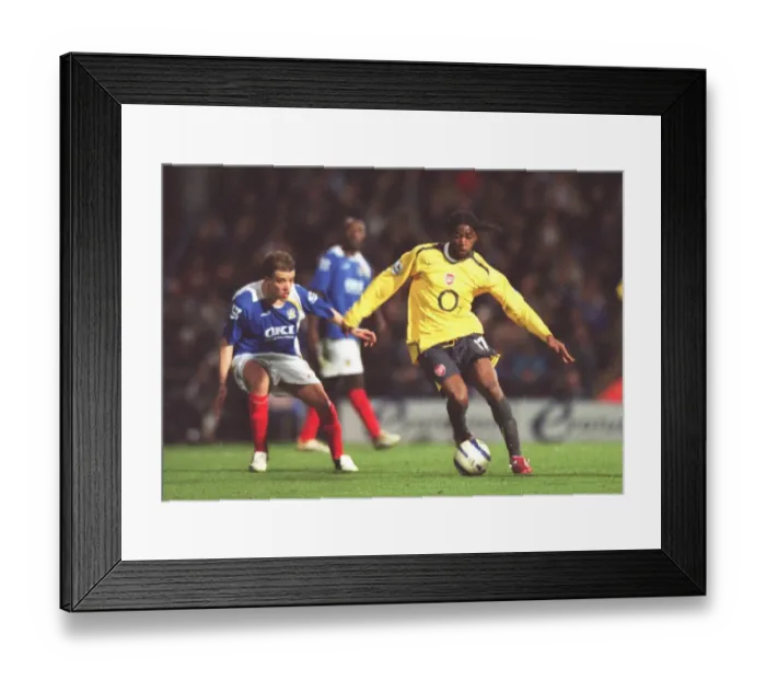 Framed Print : Arsenal vs. Portsmouth: A 1-1 Draw in the FA Premiership at Fratton Park, 2005-06 Framed Print : Arsenal vs. Portsmouth: A 1-1 Draw in the FA Premiership at Fratton Park, 2005-06