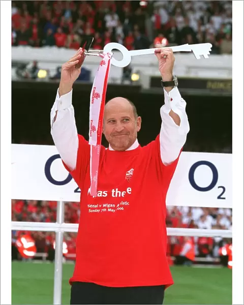 Danny Fizsman (Arsenal Director) with a key to Emirates Stadium during the Final Salute Ceremony