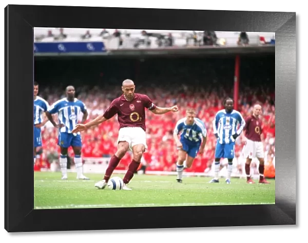 Thierry Henry scores Arsenals 4th goal his 3rd from the penalty spot