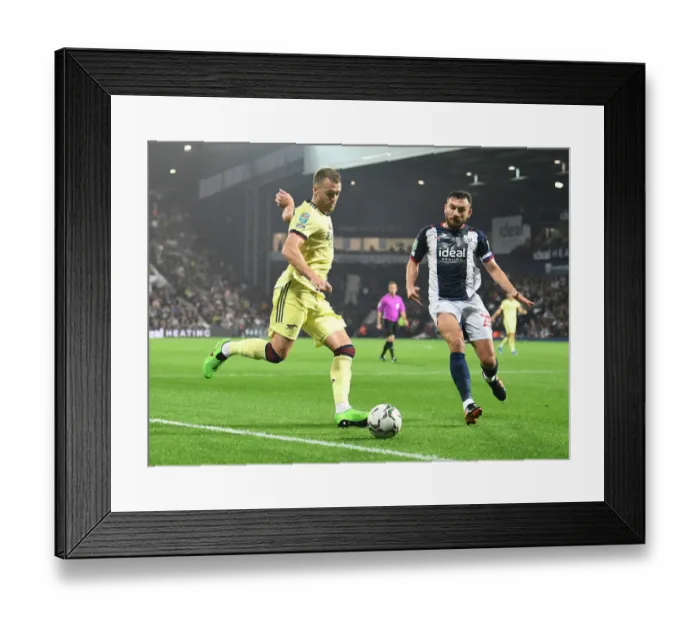 Framed Print : Arsenal's Calum Chambers Faces Off Against West Bromwich Albion's Robert Snodgrass in Carabao Cup Clash Framed Print : Arsenal's Calum Chambers Faces Off Against West Bromwich Albion's Robert Snodgrass in Carabao Cup Clash