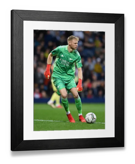 Framed Print : Arsenal's Aaron Ramsdale in Action: Carabao Cup Battle against West Bromwich Albion