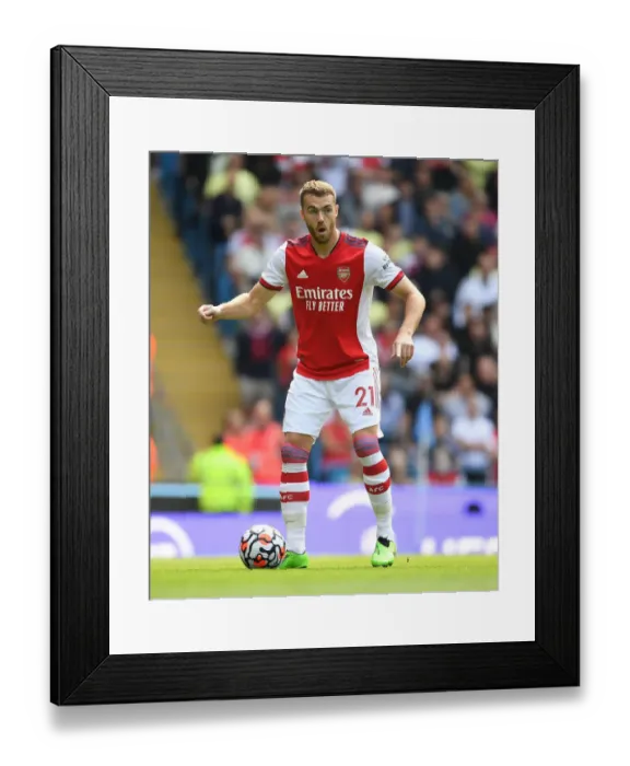 Framed Print : Arsenal's Calum Chambers Faces Manchester City in Premier League Showdown