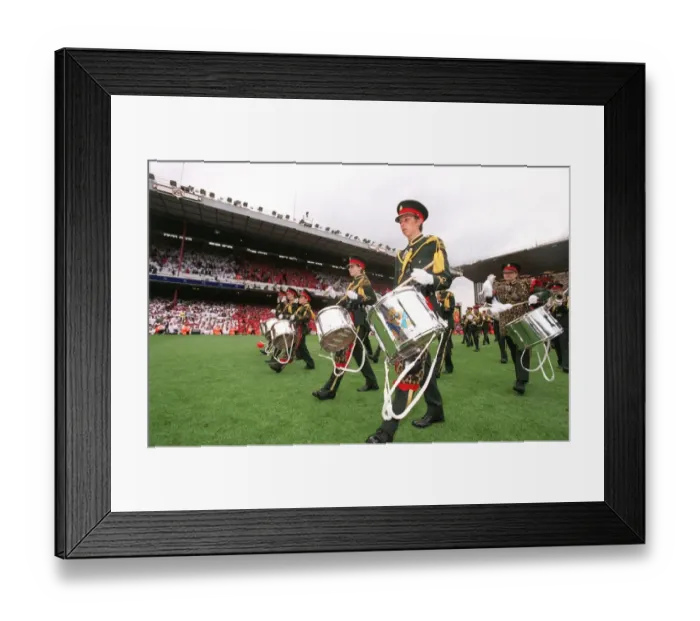 Framed Print : Brass Band Celebration: Arsenal's 4-2 Victory over Wigan Athletic at Highbury, 2006