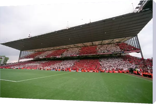 The North bank at the end of the match. Arsenal 4: 2 Wigan Athletic