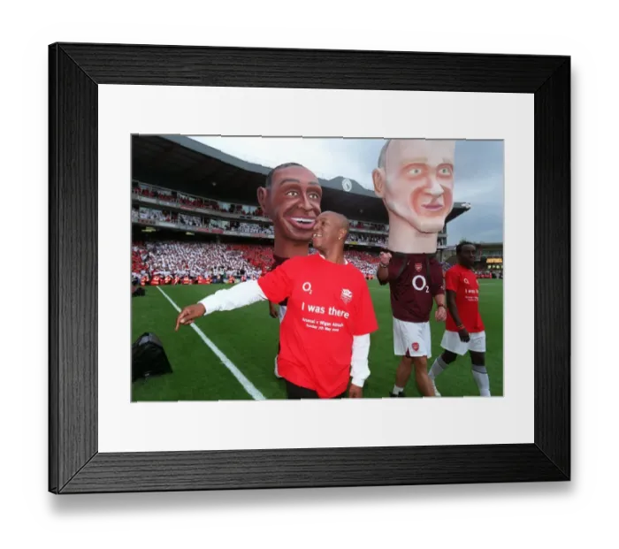 Framed Print : Ian Wright (Ex Arsenal) on the legends parade. Arsenal 4: 2 Wigan Athletic Framed Print : Ian Wright (Ex Arsenal) on the legends parade. Arsenal 4: 2 Wigan Athletic