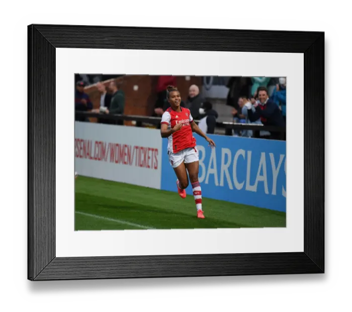 Framed Print : Nikita Parris Scores Historic First Goal: Arsenal Women's Champions League Victory