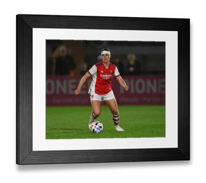 Framed Print : Arsenal Women vs Slavia Prague: UEFA Women's Champions League Clash at Meadow Park