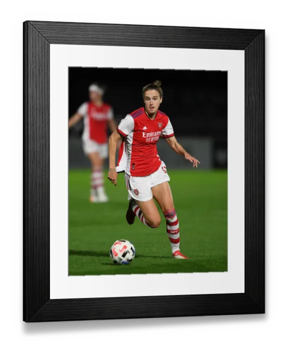 Framed Print : Arsenal Women vs Slavia Prague: Vivianne Miedema in Action, UEFA Women's Champions League 2021-22