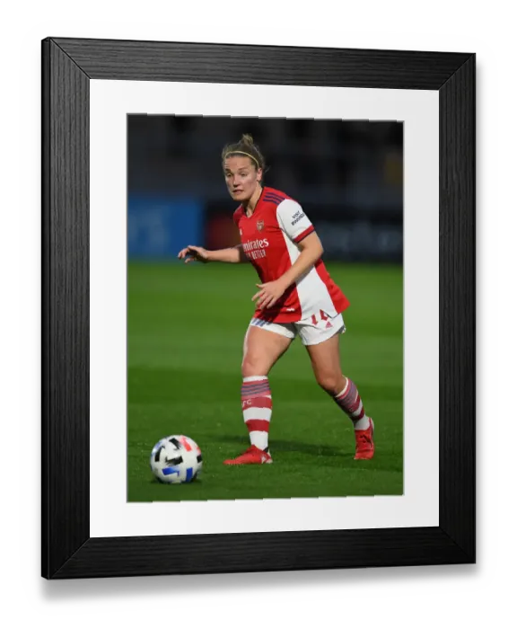 Framed Print : Arsenal's Kim Little in Action: Arsenal Women vs Slavia Prague - UEFA Women's Champions League 2021-22 Framed Print : Arsenal's Kim Little in Action: Arsenal Women vs Slavia Prague - UEFA Women's Champions League 2021-22