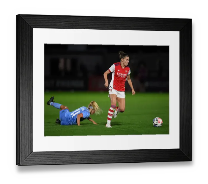 Framed Print : Arsenal vs Slavia Prague: Steph Catley Brushes Off Challenge in UEFA Women's Champions League Clash Framed Print : Arsenal vs Slavia Prague: Steph Catley Brushes Off Challenge in UEFA Women's Champions League Clash
