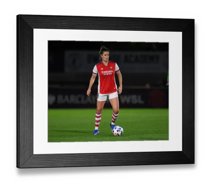 Framed Print : Arsenal Women vs Slavia Prague: UEFA Women's Champions League Showdown at Meadow Park