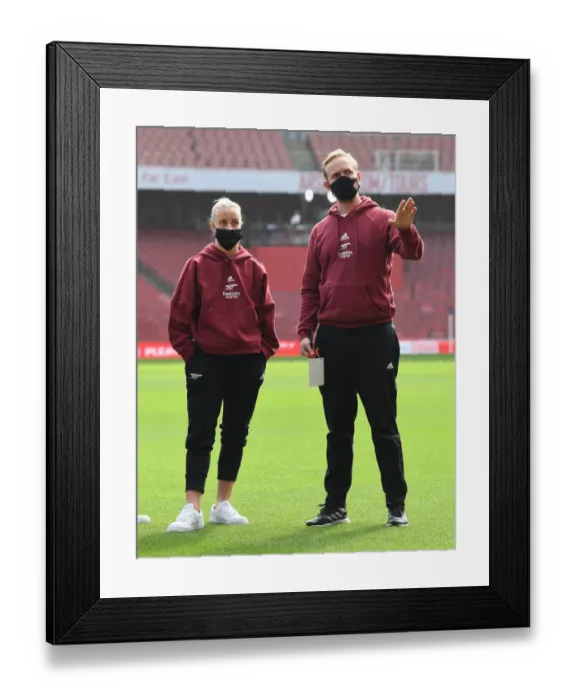Framed Print : Arsenal Women vs Chelsea Women: Jonas Eidevall and Beth Mead Pre-Match Chat (2021-22 FA WSL) Framed Print : Arsenal Women vs Chelsea Women: Jonas Eidevall and Beth Mead Pre-Match Chat (2021-22 FA WSL)