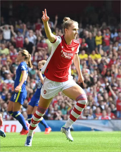 Vivianne Miedema Scores First Goal for Arsenal Women Against Chelsea in FA WSL Match (2021-22)