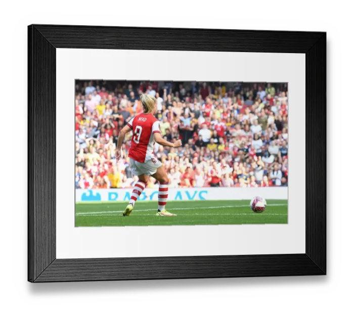 Framed Print : Arsenal Women's FA WSL: Beth Mead Scores Thrilling Hat-Trick Against Chelsea at Emirates Stadium